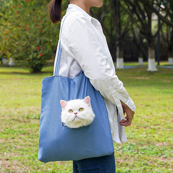 Denim one-shoulder bag to go out