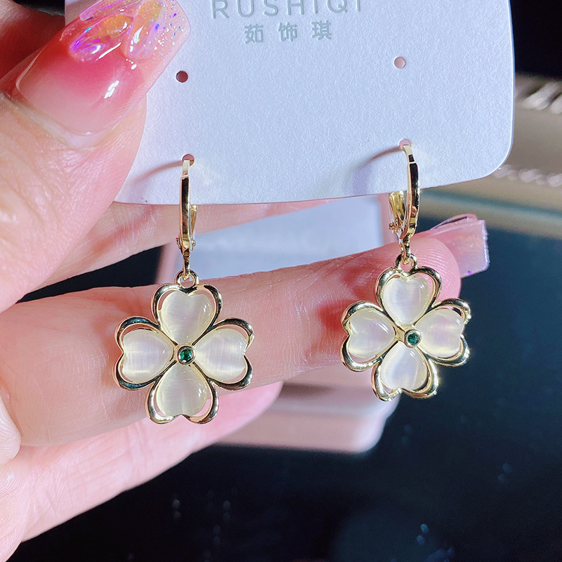 猫眼石四叶草耳环2023年新款潮轻奢小众高级感耳扣女夏季耳饰