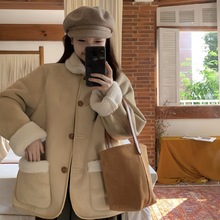 今年流行麂皮绒正肩毛呢外套女2024冬大码胖mm羊羔毛拼接开衫棉服