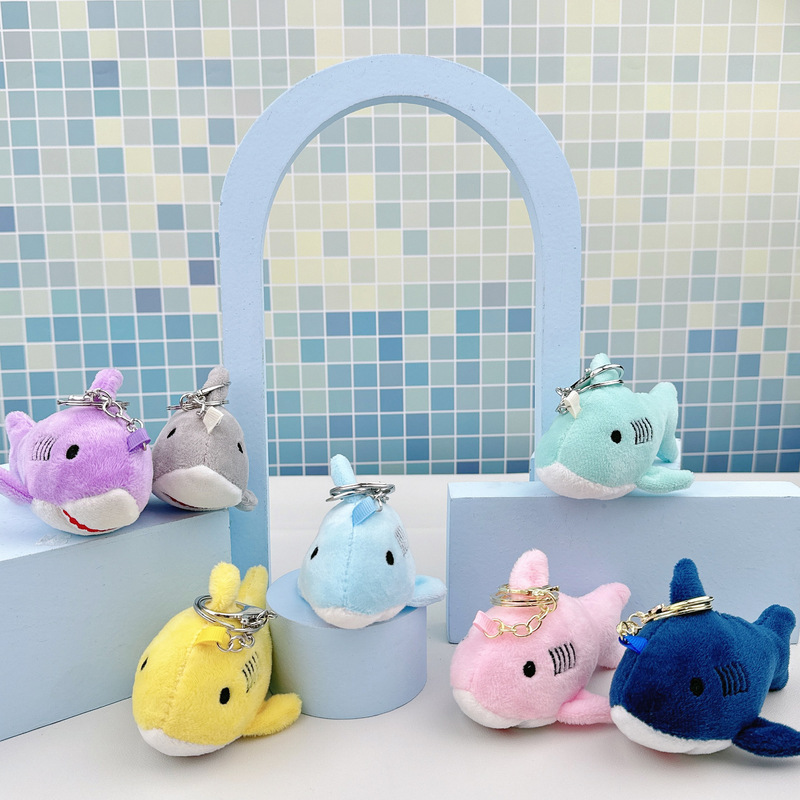 ins little shark doll bag pendant car keychain men and women creative simulation Marine shark capture machine doll batch ins little shark doll bag pendant car keychain men and women creative simulation Marine shark capture machine doll batch