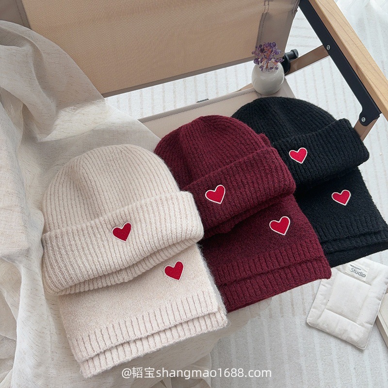 Ins Korean Embroidered Heart Kidsren's Knitted Hat Two-Piece Suit for Boys and Girls Woolen Scarf Versatile Windproof and Warm