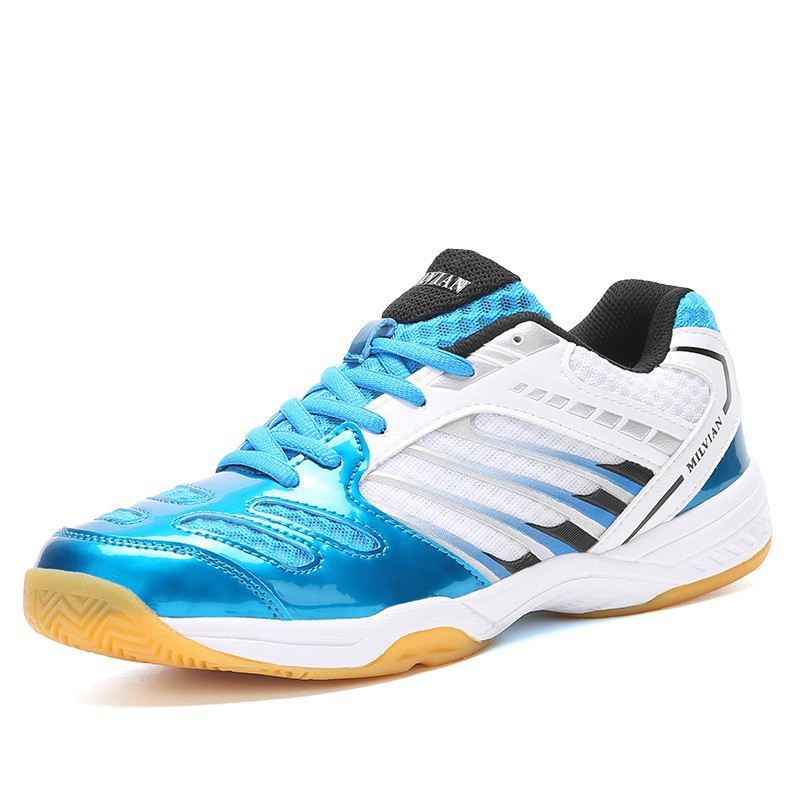 Foreign trade Large lovers Badminton shoes Mesh cloth ventilation Athlete match train Gym shoes One piece On behalf of Men's Shoes