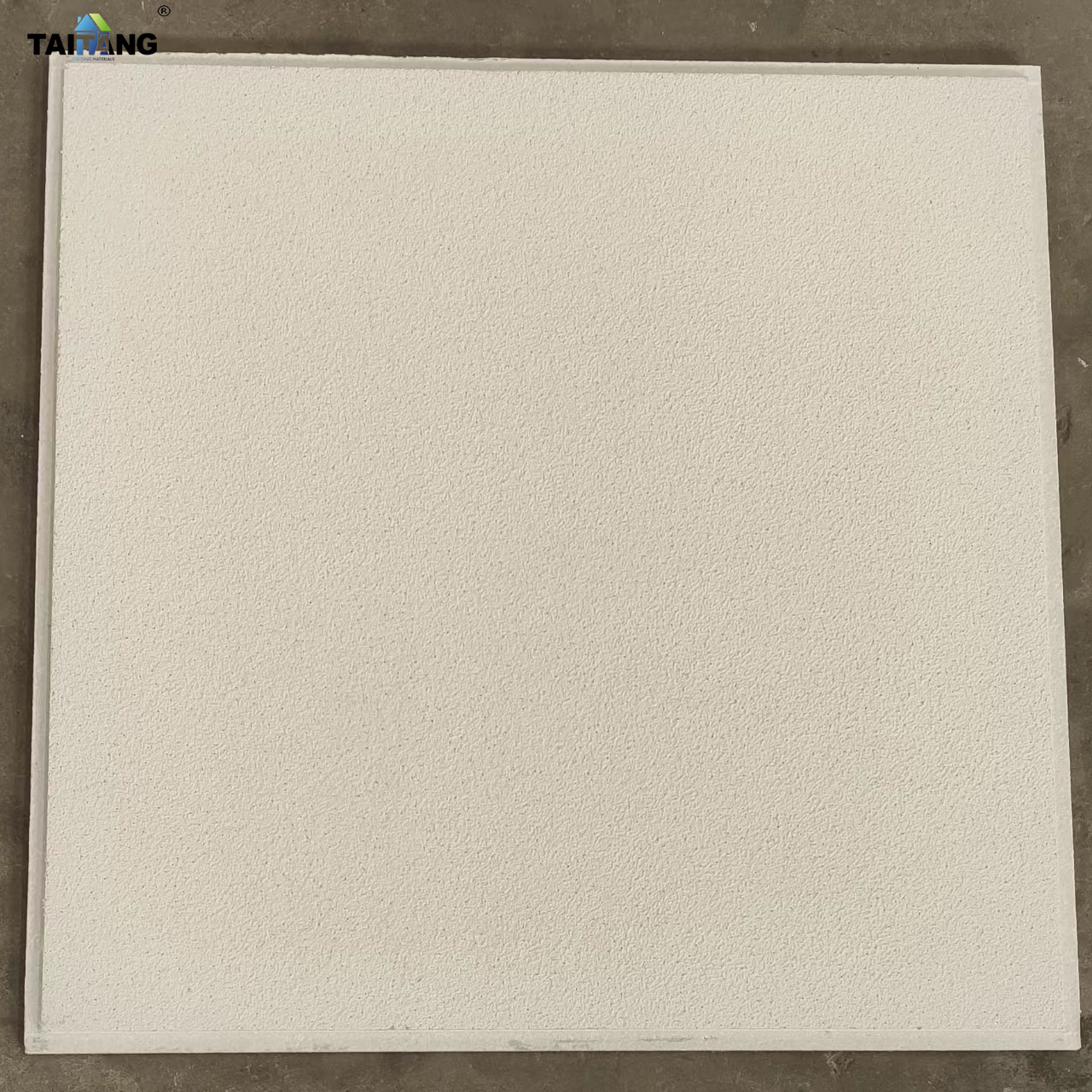 Singapur 600X12mm aunstics fibra de lana mineral techo panel fonoabsorbente