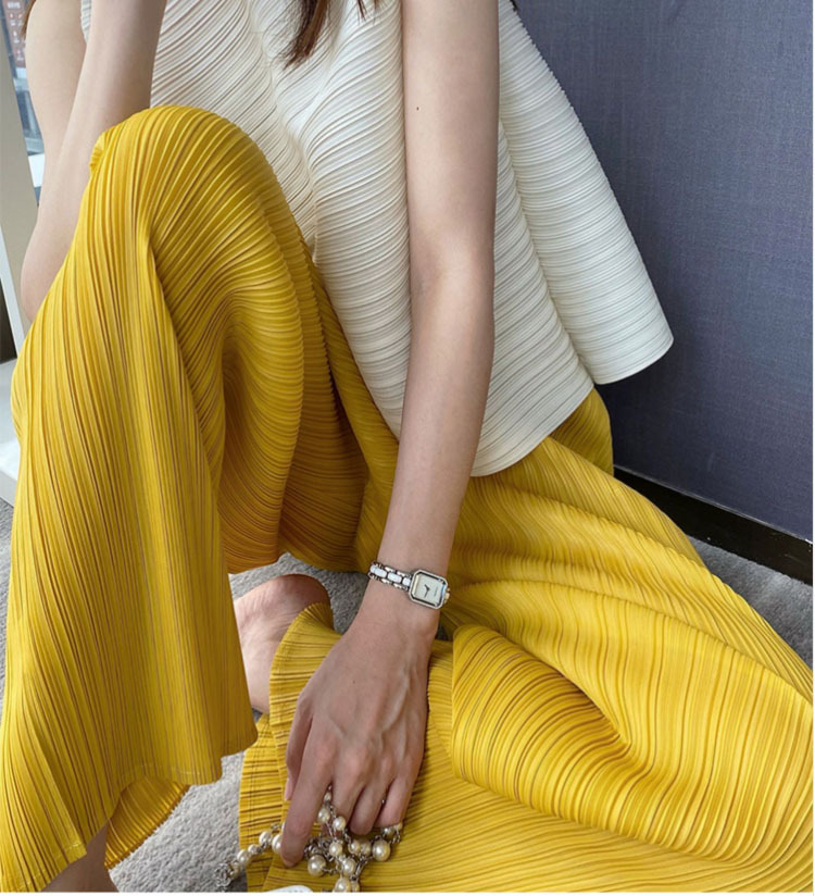 Quần culottes nữ ống rộng cạp cao dáng lửng chất liệu mỏng mát hè 2025 — Màu đen, Màu xanh tím than, Xanh lam Sương Khói, Xanh Cỏ chi tiết 5