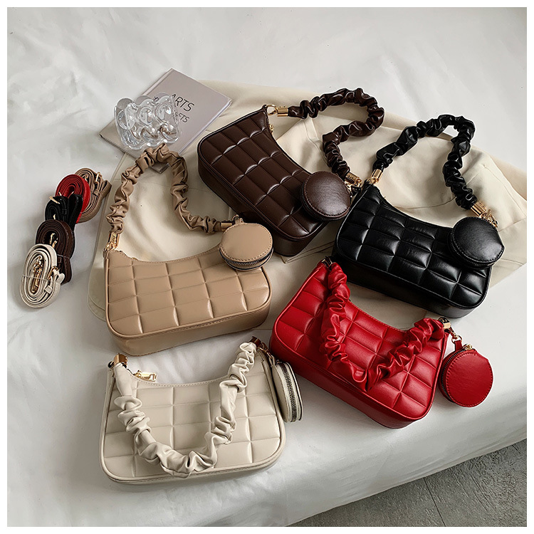 Autumn And Winter Underarm Bag Fashion Shoulder Bag Retro Wild Autumn And Winter Messenger Bag display picture 12