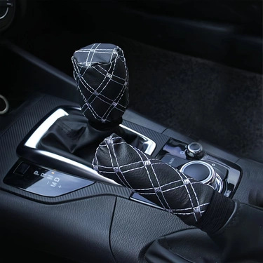 Cross-Border Foreign Trade Specializes in Quilted Embroidered Three-Piece Sets of Car Steering Wheel Covers, Handbrake Covers, and Gear Lever Covers for Amazon, Temu, and Shopee