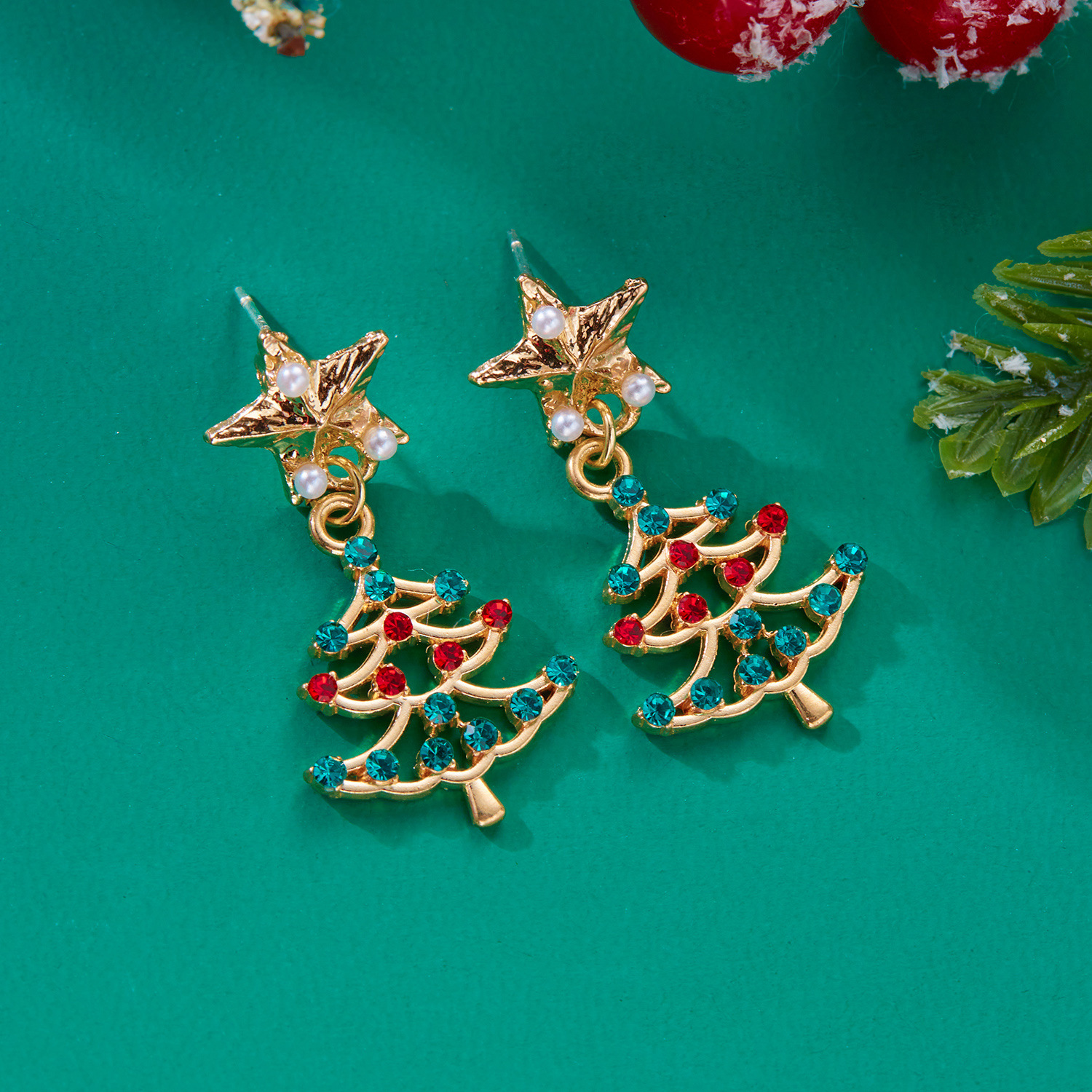 7g Weight Alloy Ear Needle Material Drop Earrings Classification 1 Pair Quantity Festival Occasion Alloy Material Christmas Festival Christmas Hat, Christmas Tree, Santa Claus Pattern Women's Gender Cute, Christmas Style 1 Pair Cute Christmas Christmas Hat Christmas Tree Santa Claus Alloy Drop Earrings 15
