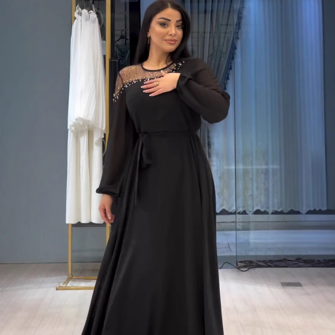 2025 Spring New Cross-Border Embroidered Middle Eastern Turkish Arab Dubai Muslim Women's Fashion Dress_ecoleips.com