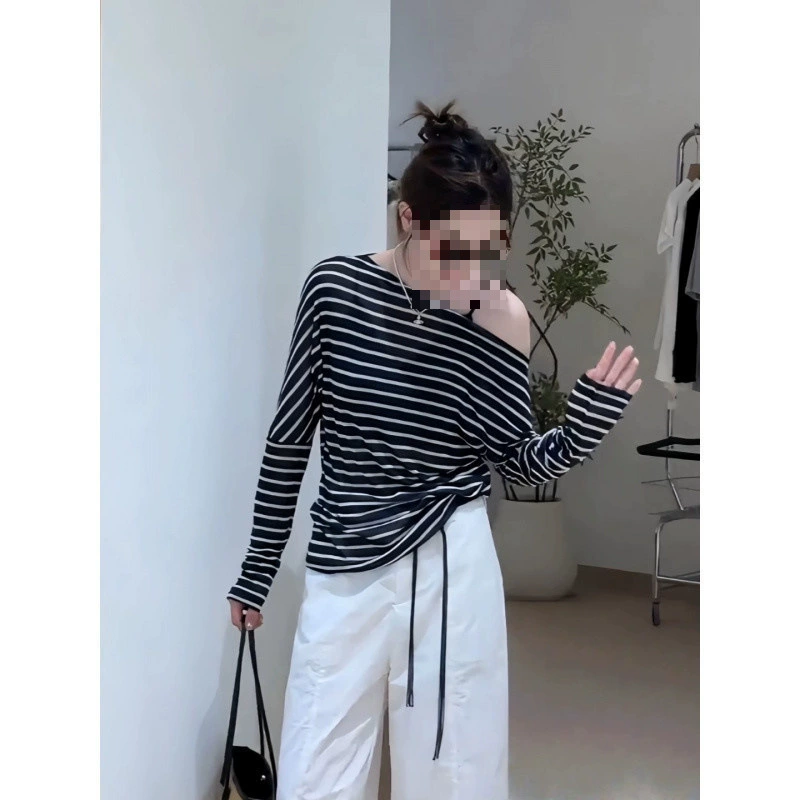 YS8 Корейская шикарная сексуальная футболка с длинными рукавами и косым воротником, новинка лета 2025 года, с открытыми плечами и полосками на талии, тонкий солнцезащитный чехол