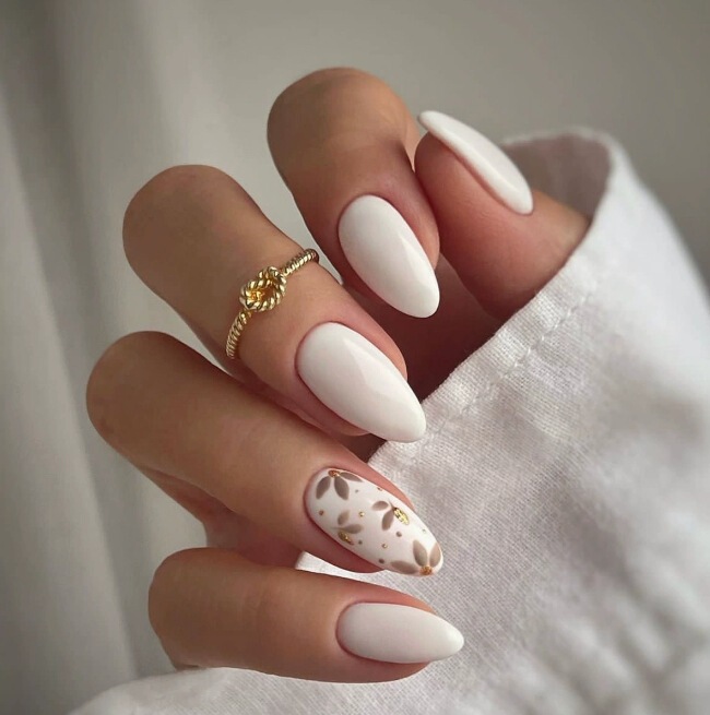 24 Pieces Wearable Nail Patch Nail Wear White Flower Fake Nail Extension Removable Nail Wholesale