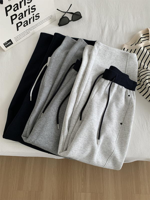 26 Spring/Summer Design Color-Block High-Waisted Drawstring Curved-Leg Pants for Women, Korean Style Slimming Wide-Leg Cuffed Casual Student Sweatpants 26 Spring/Summer Design Color-Block High-Waisted Drawstring Curved-Leg Pants for Women, Korean Style Slimming Wide-Leg Cuffed Casual Student Sweatpants