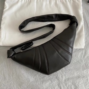 ��leţ�ǰ�������齛��İ��ā����Ƥ�|��Ůʿ����