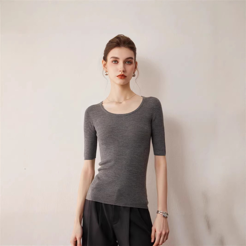 German Yangzi Yarn Seamless Low Round Neck Short-Sleeve Wool Sweater for Women, Thin Slim-Fit Knit Top with Mid-Sleeves, Base Layer
