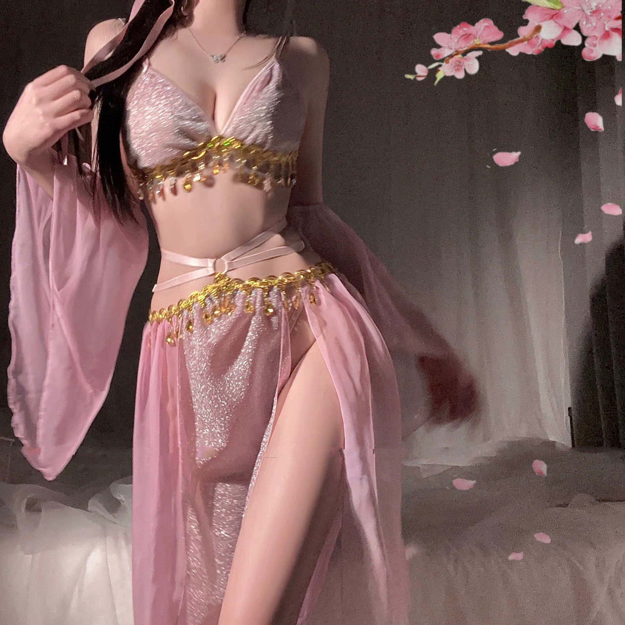 Сексуальное нижнее белье, ретренз belt? (Note: must be careful)