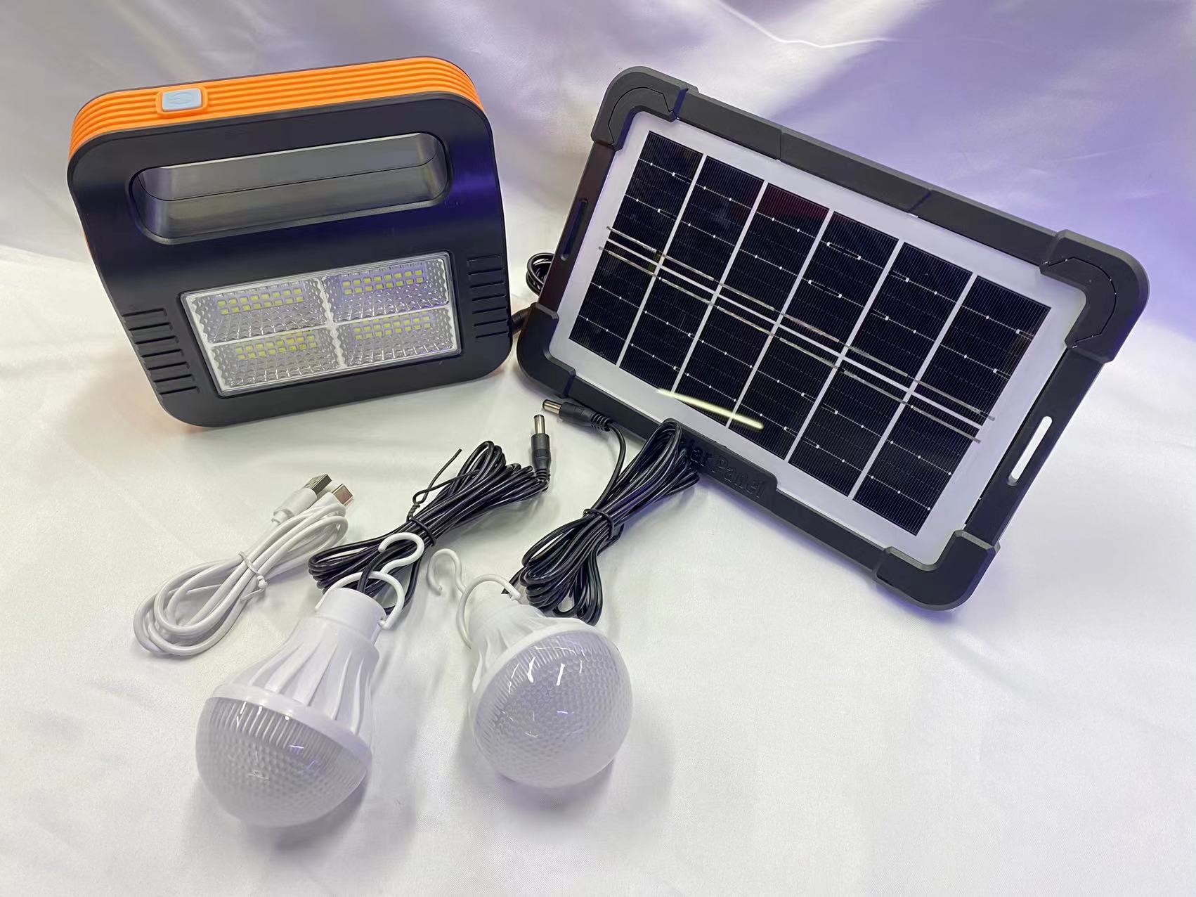 太阳能发电小系统户外便携应急移动电源照明一拖二usb充电露营灯详情9