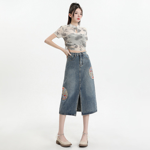 National style embroidered retro denim skirt for women spring and summer new high waist mid-length skirt slit design hip-hugging skirt