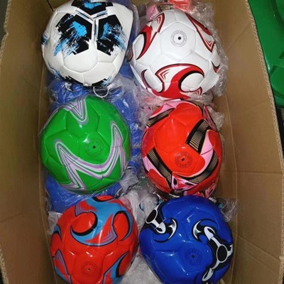 学校户外库存便宜5号2号二号五号中小学生运动足球批发现货定 制|ru