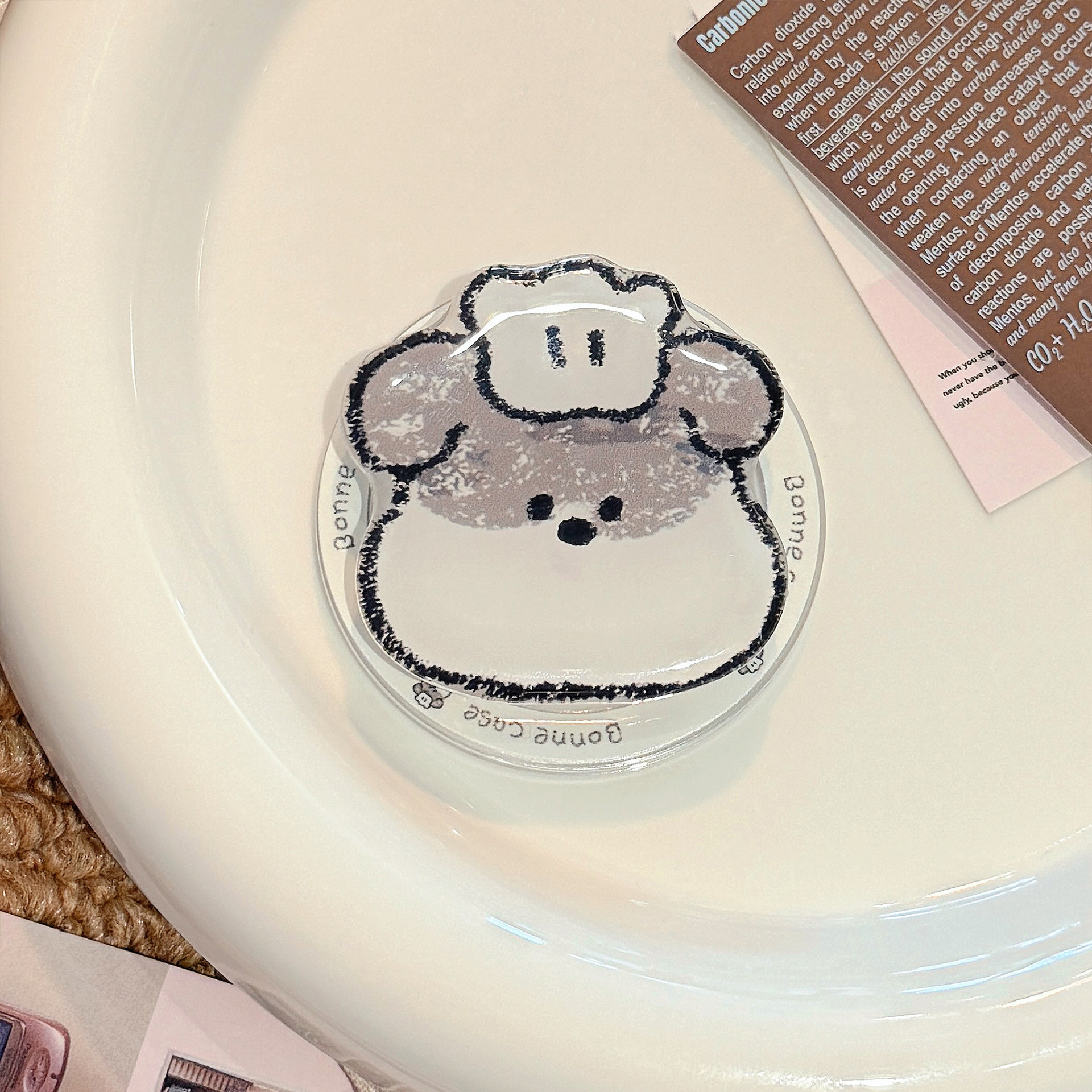 Adecuado para Magsafe soporte magnético lindo de dibujos animados pequeño animal soporte de airbag de teléfono móvil escritorio portátil retráctil