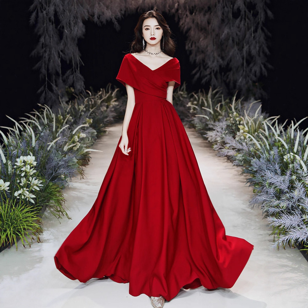 Burgundy Evening Dress for Women, High-End Banquet Toast Dress, Elegant Host Performance Catwalk Red Carpet Dress Cross-Border