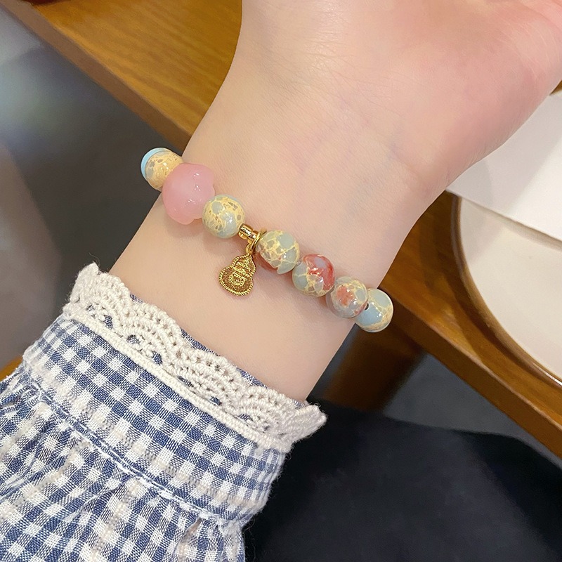 Natural salt source agate bracelet for women, fresh and sweet, auspicious card hand, niche design, high-end feel, Shoushan stone bracelet wholesale 441 undefined