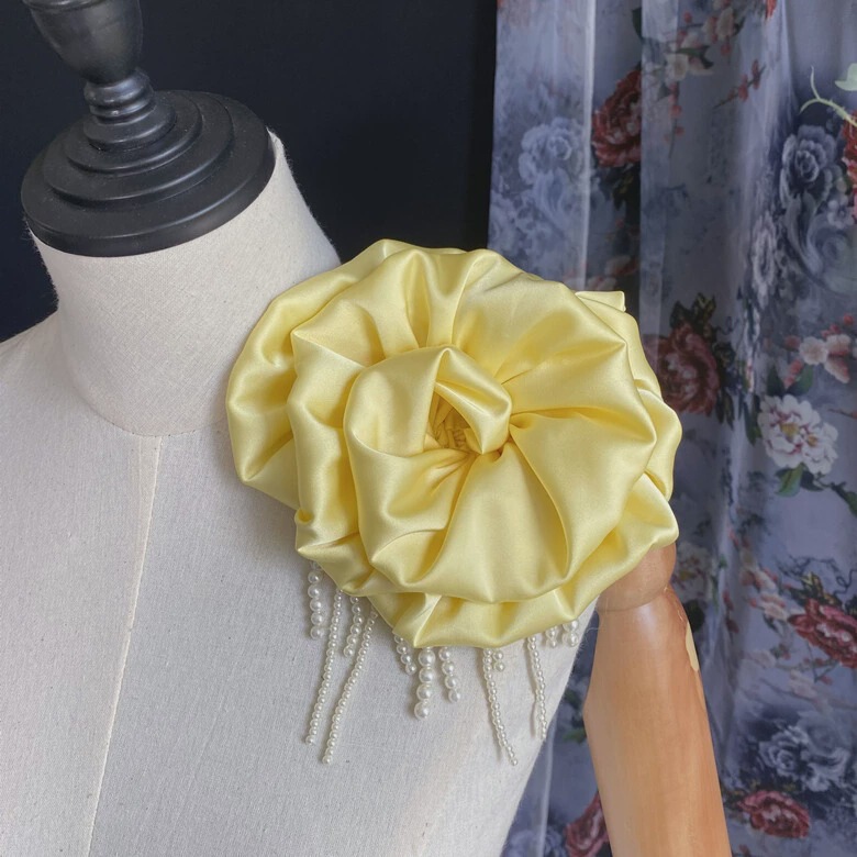 5CM rose red big red three-dimensional oversized flower accessories accessories fabric flower simulation flower decorative material lace 5CM rose red big red three-dimensional oversized flower accessories accessories fabric flower simulation flower decorative material lace
