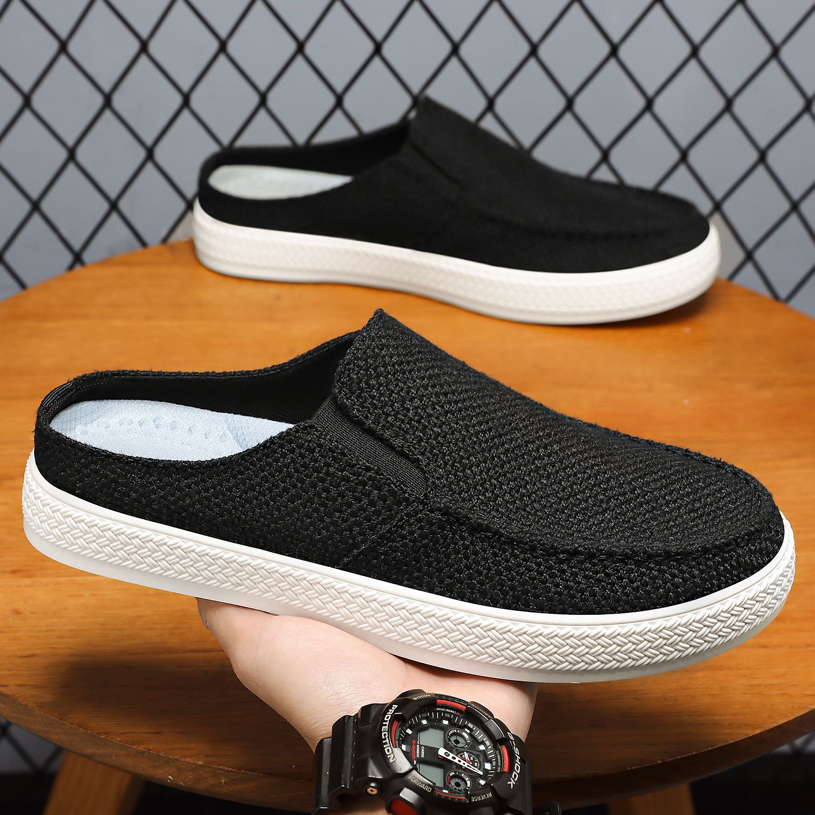 Zapatos Zapatillas de hombre Zapatos casuales transpirables de verano Venta al por mayor transfronteriza Zapatos de hombre Slip-on Cómodos zapatos para papá Zapatillas de abrigo