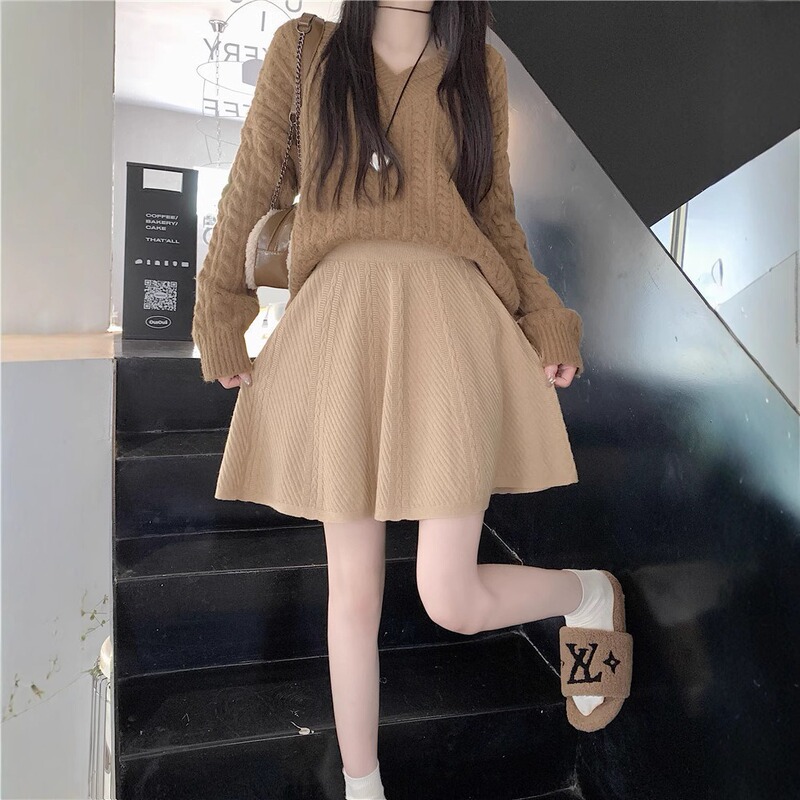日韩百褶针织半身裙女秋季新款高腰遮胯时尚百搭纯色针织短裙|undefined