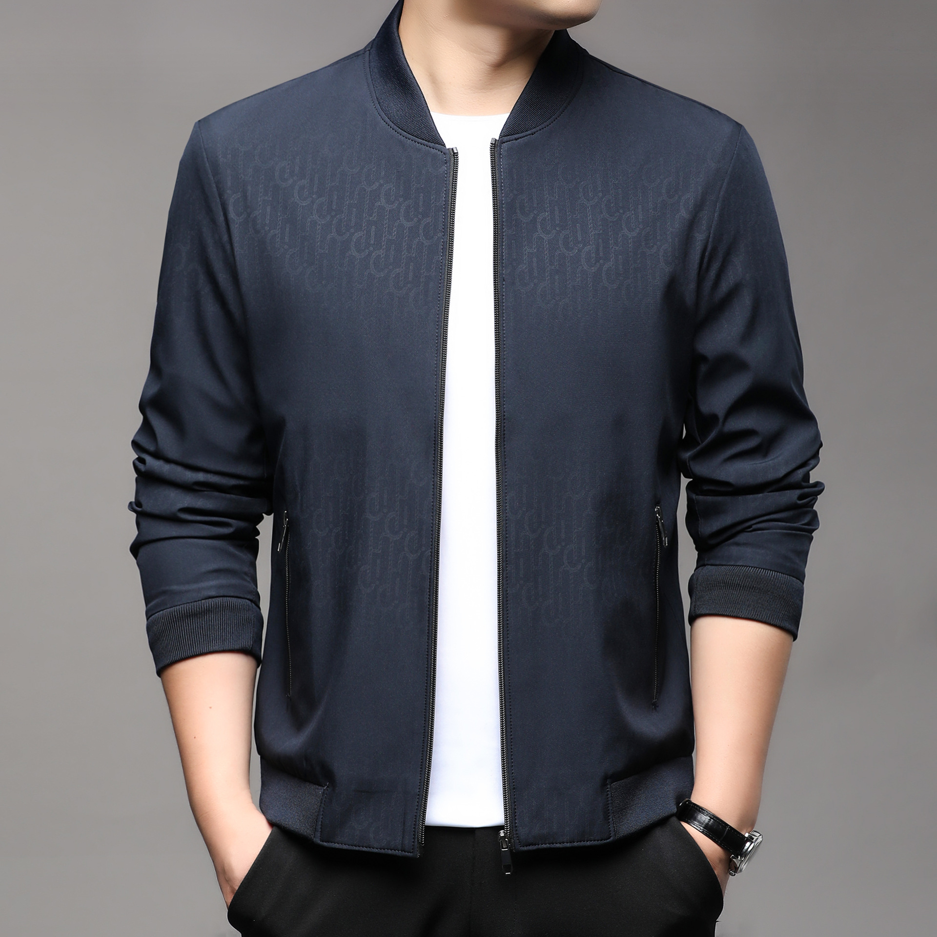 Herbst neues Herren-Papa-Outfit mittleren Alters, lässige einfarbige Strickjacke, modisches Oberteil_voghion.com