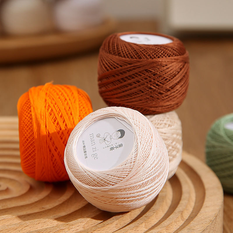 No. 80 strong twisted lace thread micro hook diy hand shuttle embroidery hand bow ball thread 80# hand crochet thread doll thread
