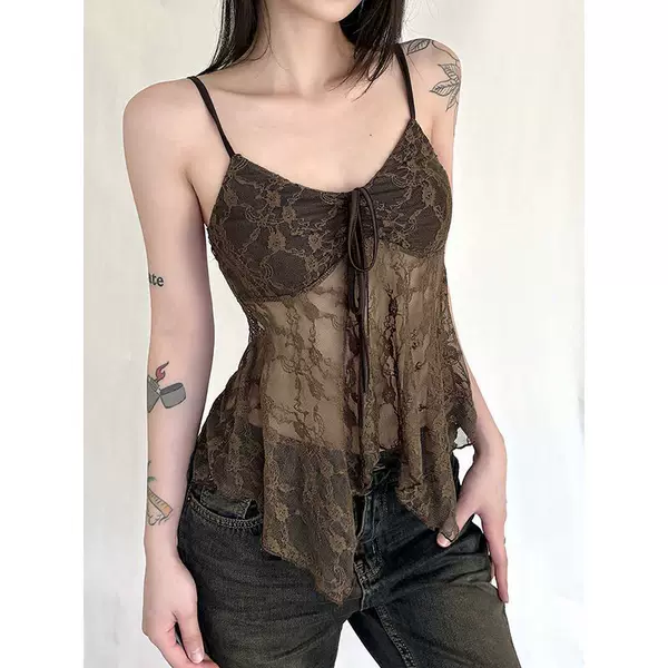 American-Style Lace Patchwork Camisole for Women, New Winter Slim-Fit and Flattering Inner Wear, Stylish and Versatile Top