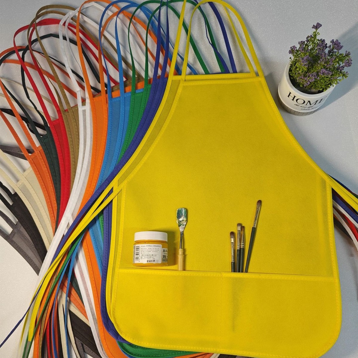 Disposable Kindergarten Craft Anti-Dirt Children's Anti-Stain Painting Sewing Eco-Friendly Non-Woven Fabric Apron