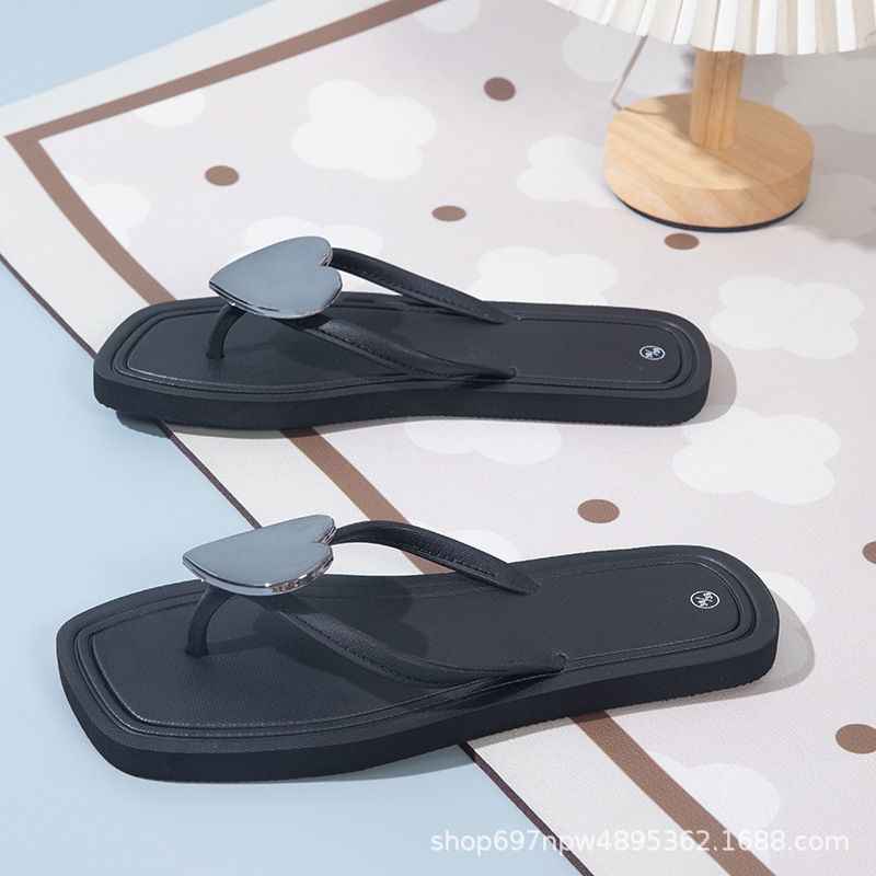 Cross-border foreign trade ladies flip-flops peach heart-shaped new simple outdoor beach shoes girls fashion collocation