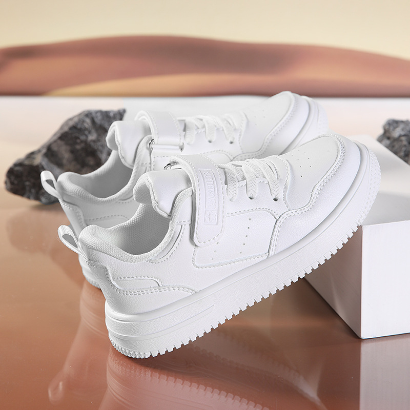 2025 nuevos zapatos de cuero para niñas, niños grandes, zapatos casuales para niños con suela suave antideslizante, zapatos blancos para niños, primavera y otoño