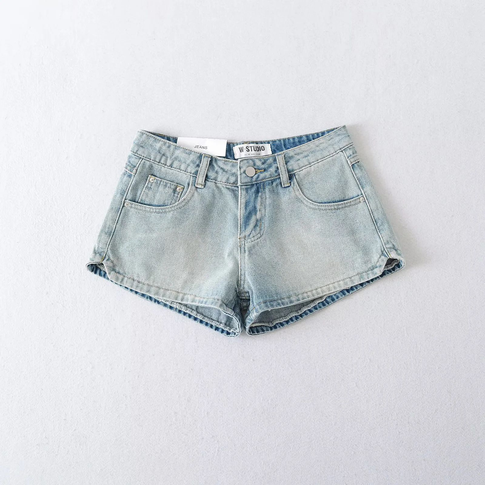 하늘색