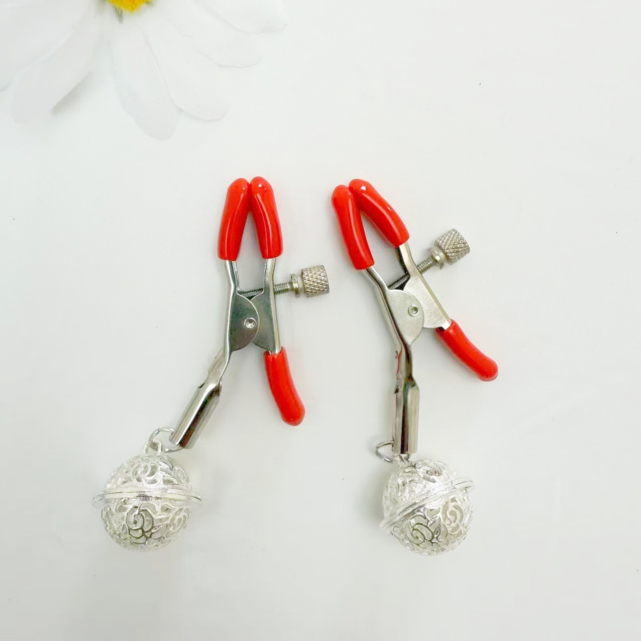 Nipple Clamps with Bell Pendant and Tassel, Red Silver Bell Design — detail image 8
