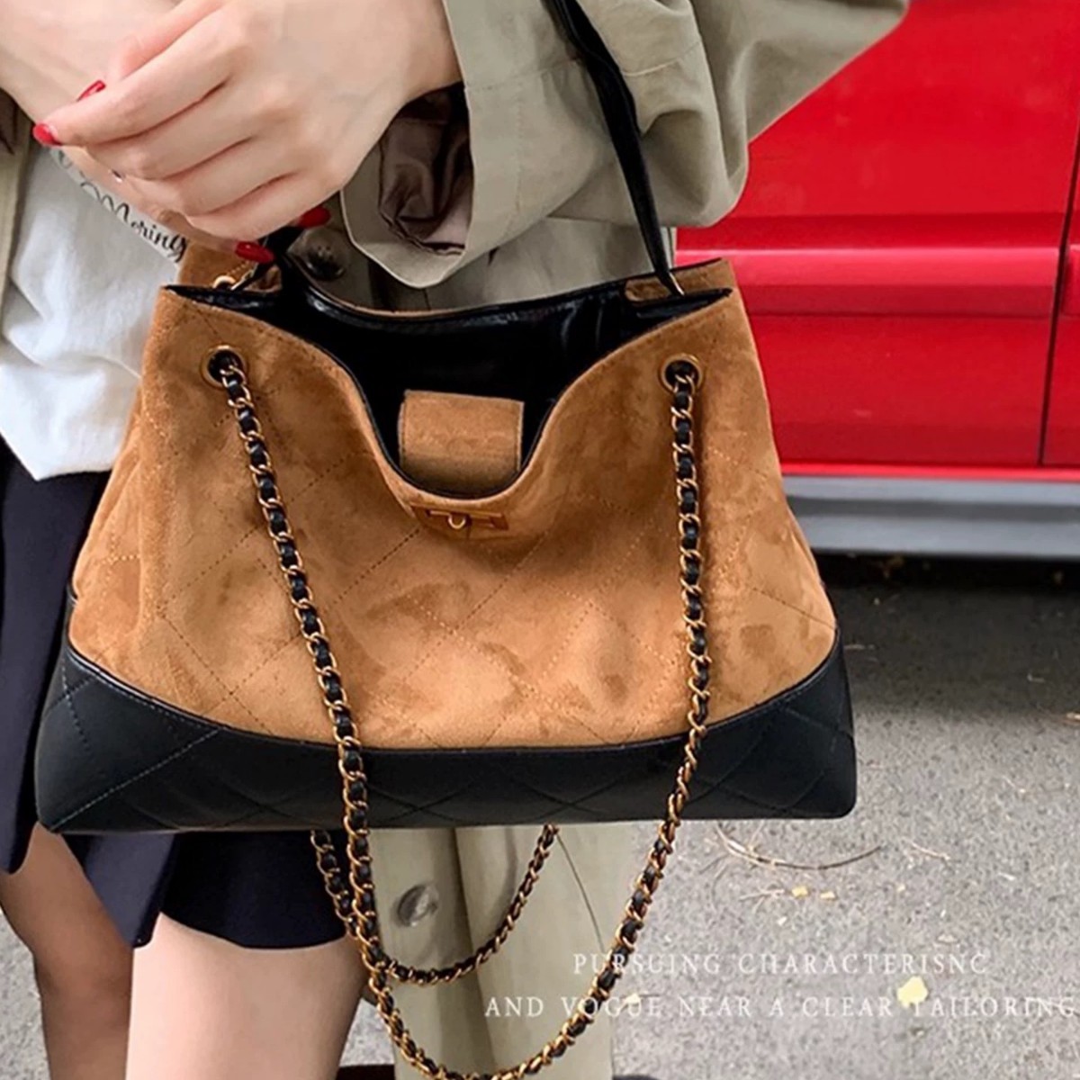 Large Capacity Elegant Tote Bag For Women Versatile Shoulder Bag_voghion.com