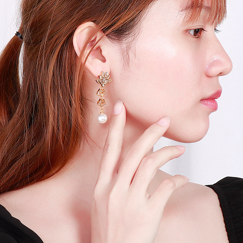 Geometric Pattern Women'S Gender Fashion Geometric Titanium Steel Earrings Inlay Artificial Pearls Zircon Stainless Steel Earrings
