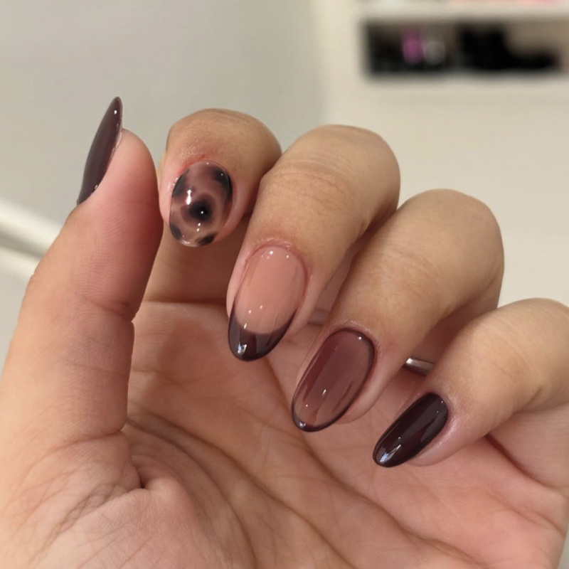 Autumn and Winter Brown Smudged Tortoise Shell Wearable Manicure European and American Foreign Trade Hot-Selling Almond Nails Wearable Nail Polish Wholesale
