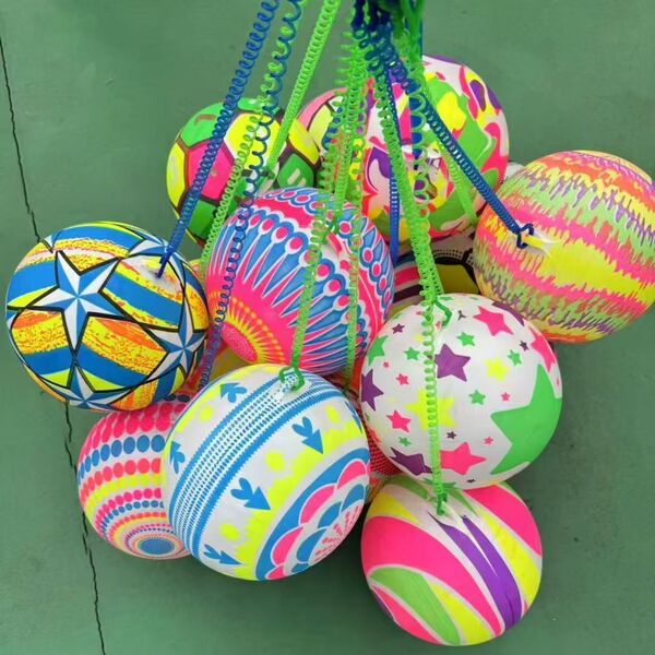 批发链子荧光吊环球卡通球儿童充气弹力皮球幼儿园拍拍球地摊热卖