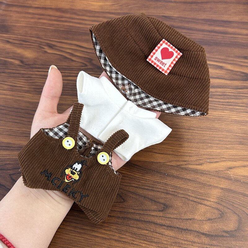 New Cute Plush Toy Hat, Vest, Overalls, and Clothing Replacement Set for Labu Doll, Three-Piece Set New Cute Plush Toy Hat, Vest, Overalls, and Clothing Replacement Set for Labu Doll, Three-Piece Set