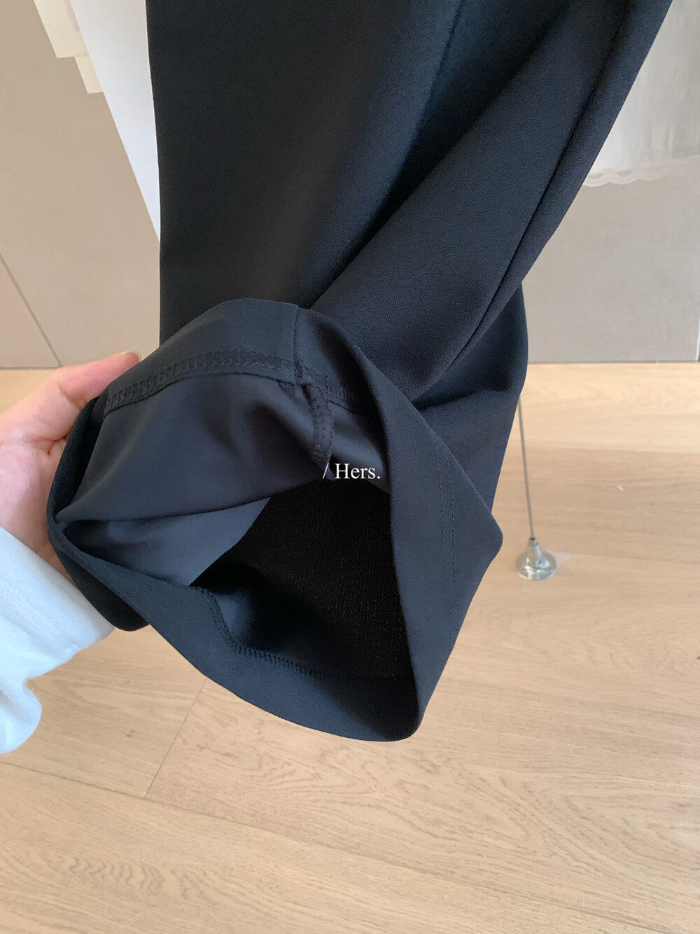 Quần culottes nữ ống rộng cạp cao chun lưng vải mỏng mùa hè — màu đen chi tiết 15