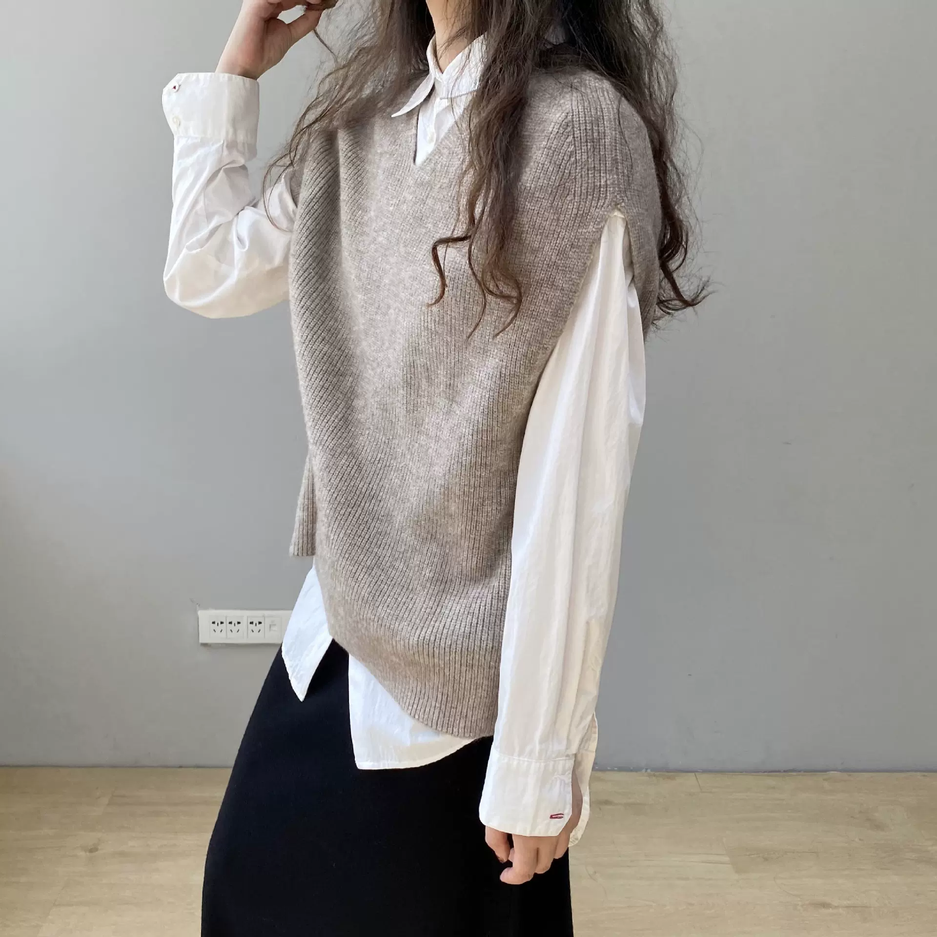 嘉织秋冬新款针织毛衣 叠穿搭配神器宽松廓形背心女装B3101