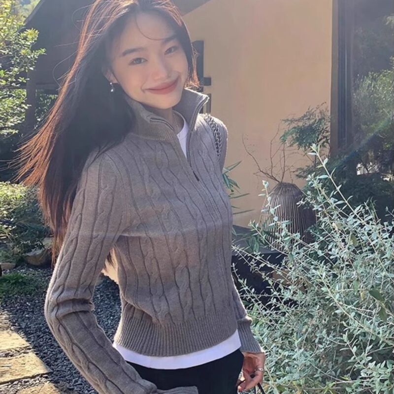 Gray Twist Zipper Turtleneck Sweater Cardigan Women's Autumn and Winter Slim Short Knitted Jacket Miu Style Top Gray Twist Zipper Turtleneck Sweater Cardigan Women's Autumn and Winter Slim Short Knitted Jacket Miu Style Top