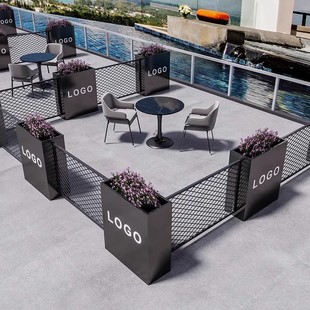 Outdoor Flower Box Partition Courtyard Iron Art Commercial Street Coffee Shop Fence Restaurant Milk Tea Shop Fence Planting Box