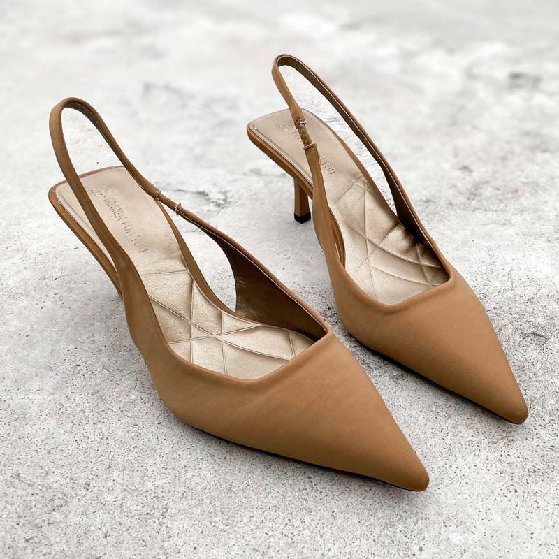 Design Niche Women's Shoes 2022 Spring and Summer New Pointed Toe Sandals Women's Shoes Black High Heels Stiletto Shoes
