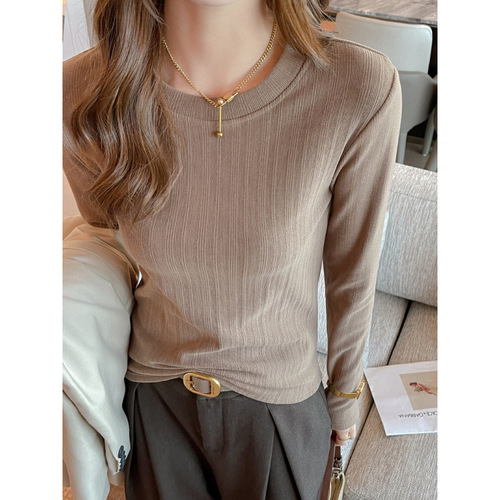 New threaded small round neck base shirt for women with high-end autumn and winter long-sleeved T-shirt for German velvet tops on the outside