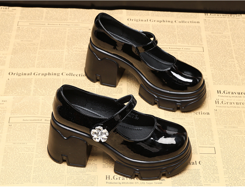 Giày sandal cao gót nữ quai ngang gót thô đế dày tăng chiều cao phong cách học đường — Màu be, Màu đen chi tiết 5
