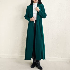 连衣裙;时尚休闲套装;女式T恤