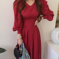 韓国のchi春夏の優雅なレトロな長袖は腰を収めて痩せています。