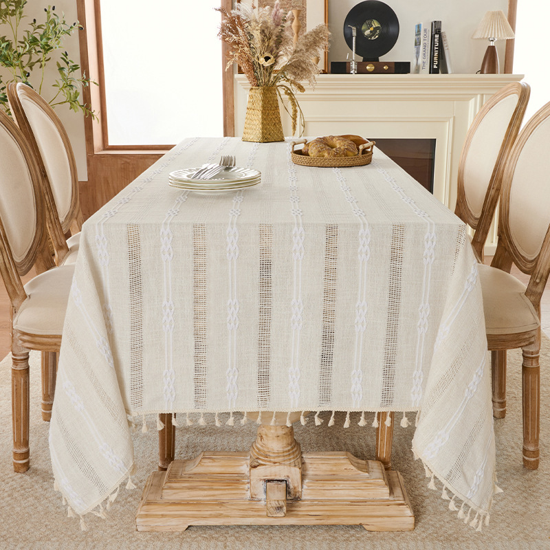 2025 nuevo hueco Jacquard simple mesa de comedor doméstico antideslizante desgaste toallas de mesa de té fábrica directa
